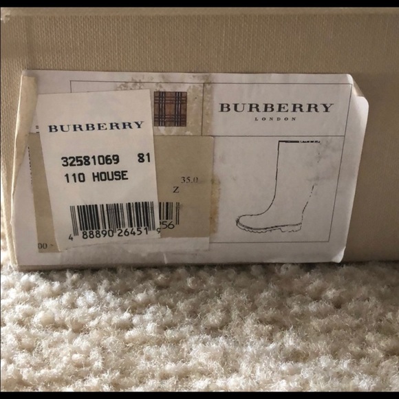 Burberry rain boots 35/5 - Picture 2 of 5